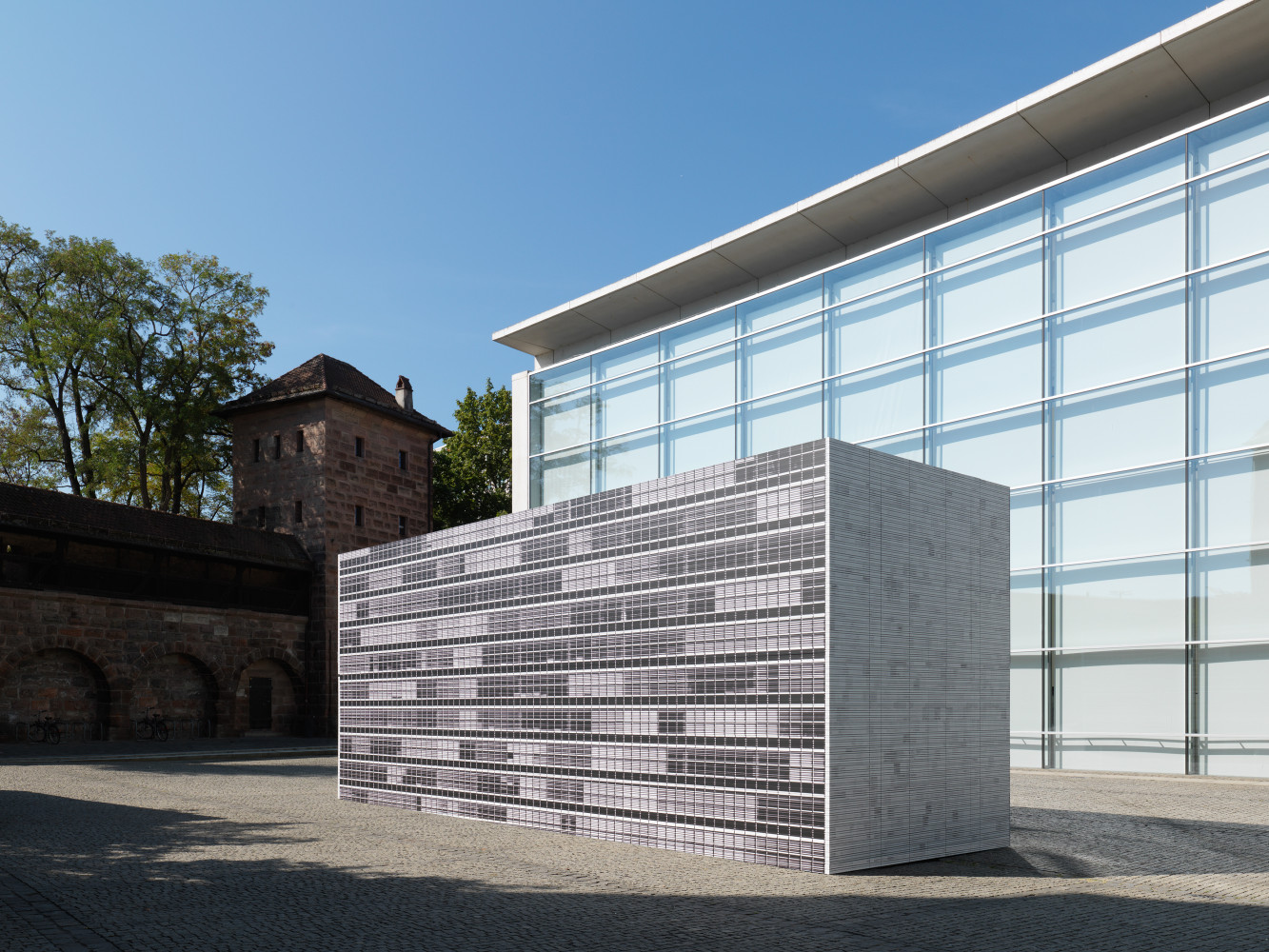 Bettina Pousttchi, ‘UNN (United Nations Nuremberg), Neues Museum Nürnberg’, Installation view, 2018